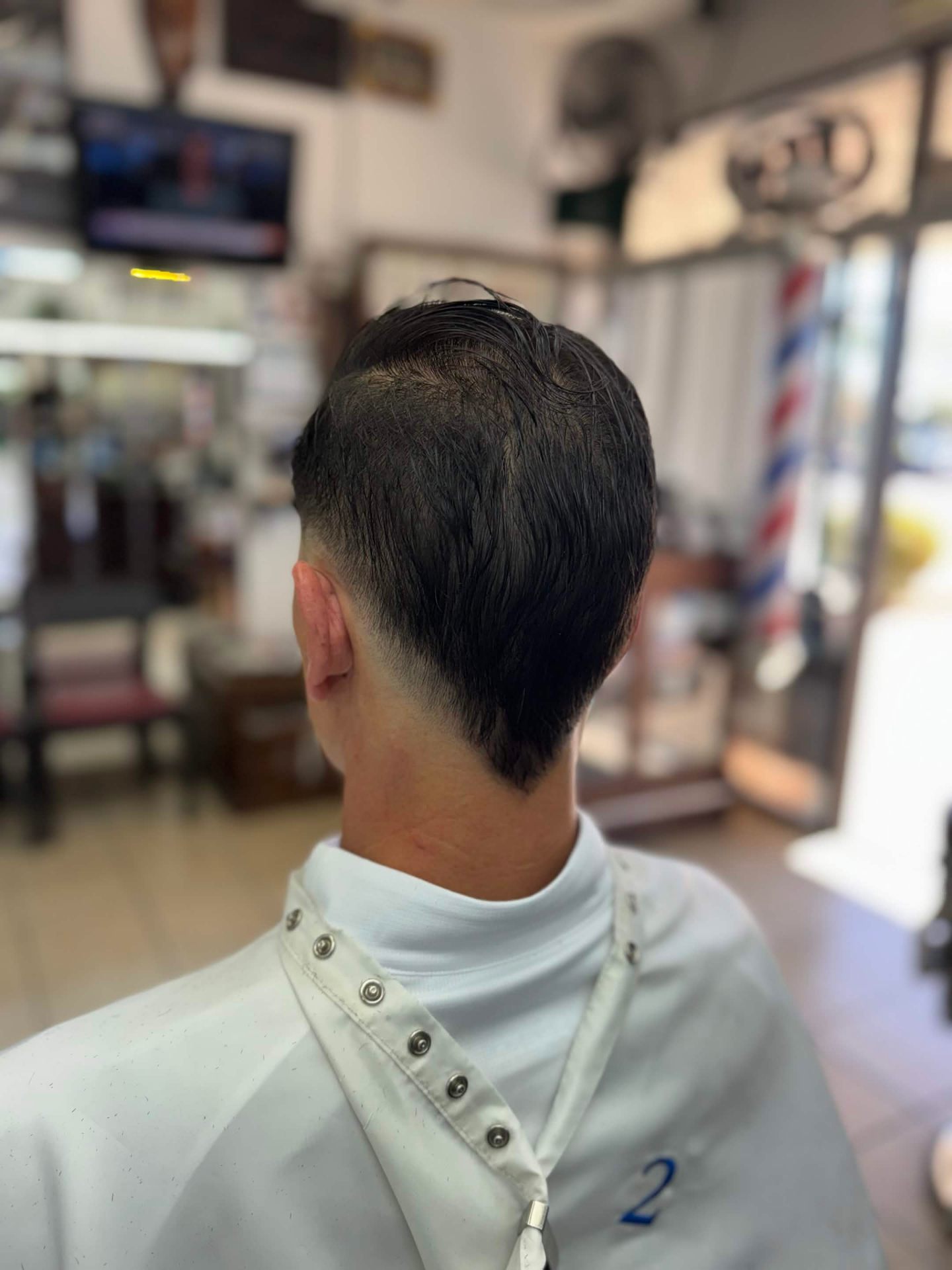 Mid fade with flow on top